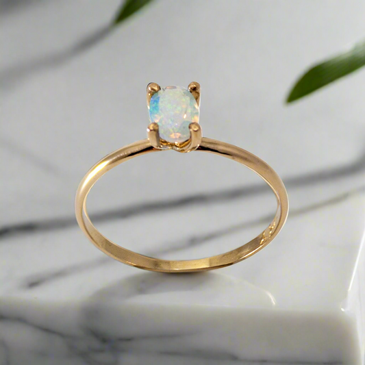 Opal Light – Oval Ethiopian Opal Ring